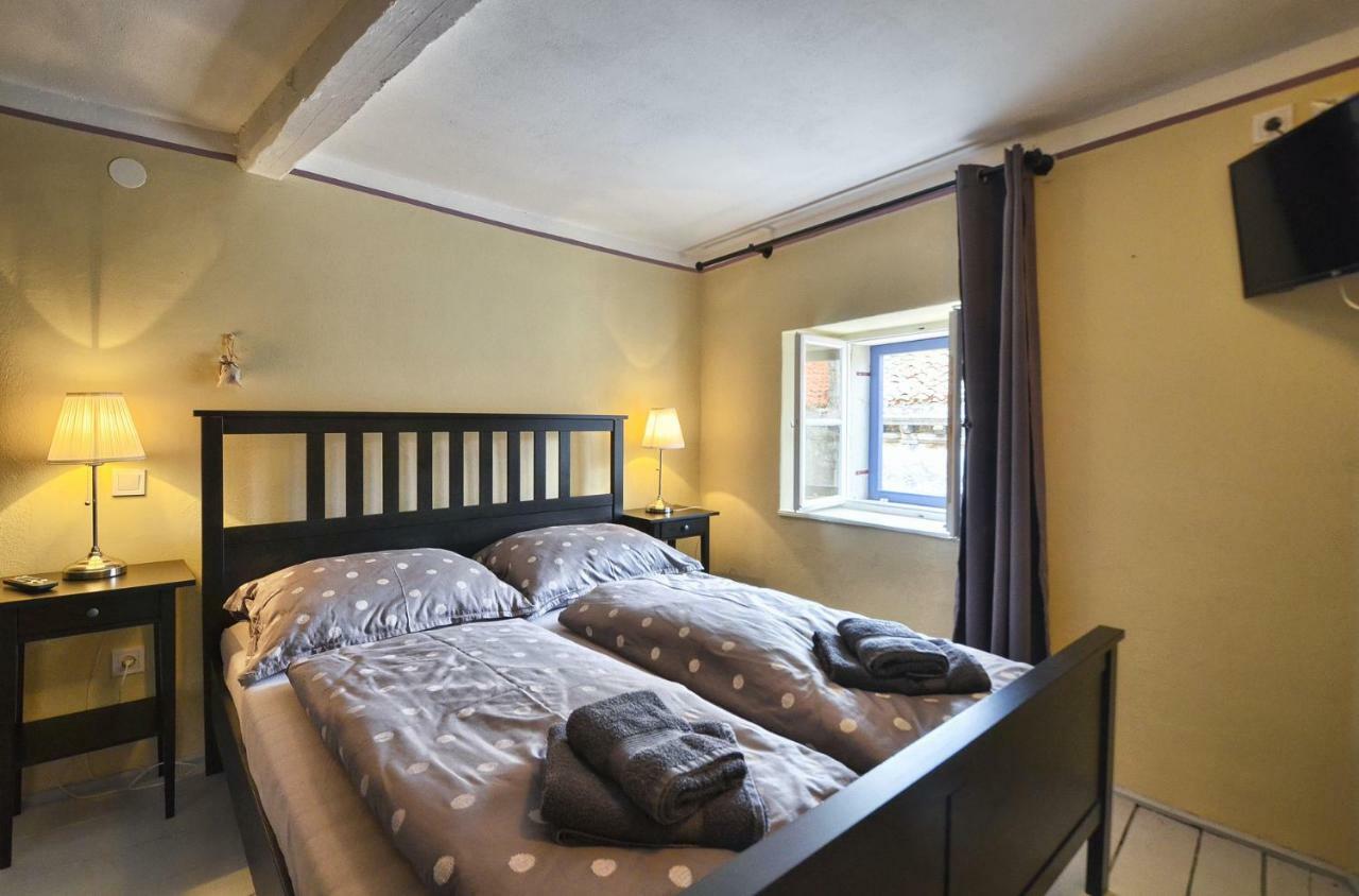 Room Zimmer Portarol Vodnjan Eksteriør billede